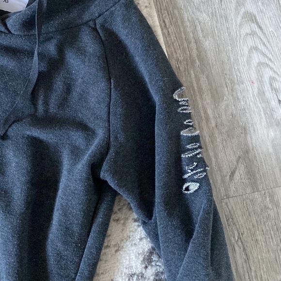 Chelsea Deboer distressed hoodie - Picture 3 of 8